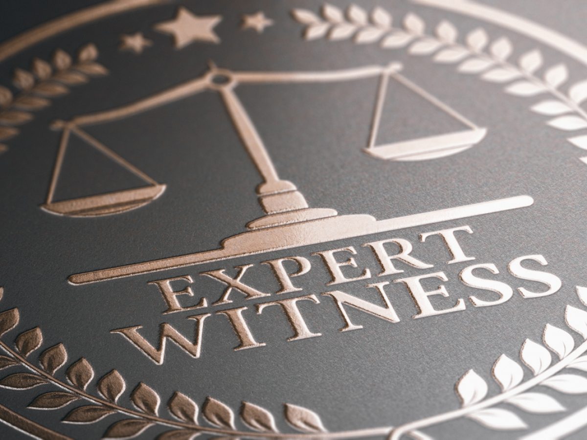 The Role of Expert Witnesses in Personal Injury Cases | SLP Injury